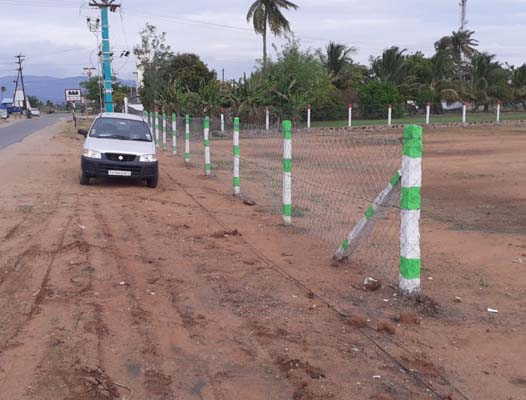 fencing contractors